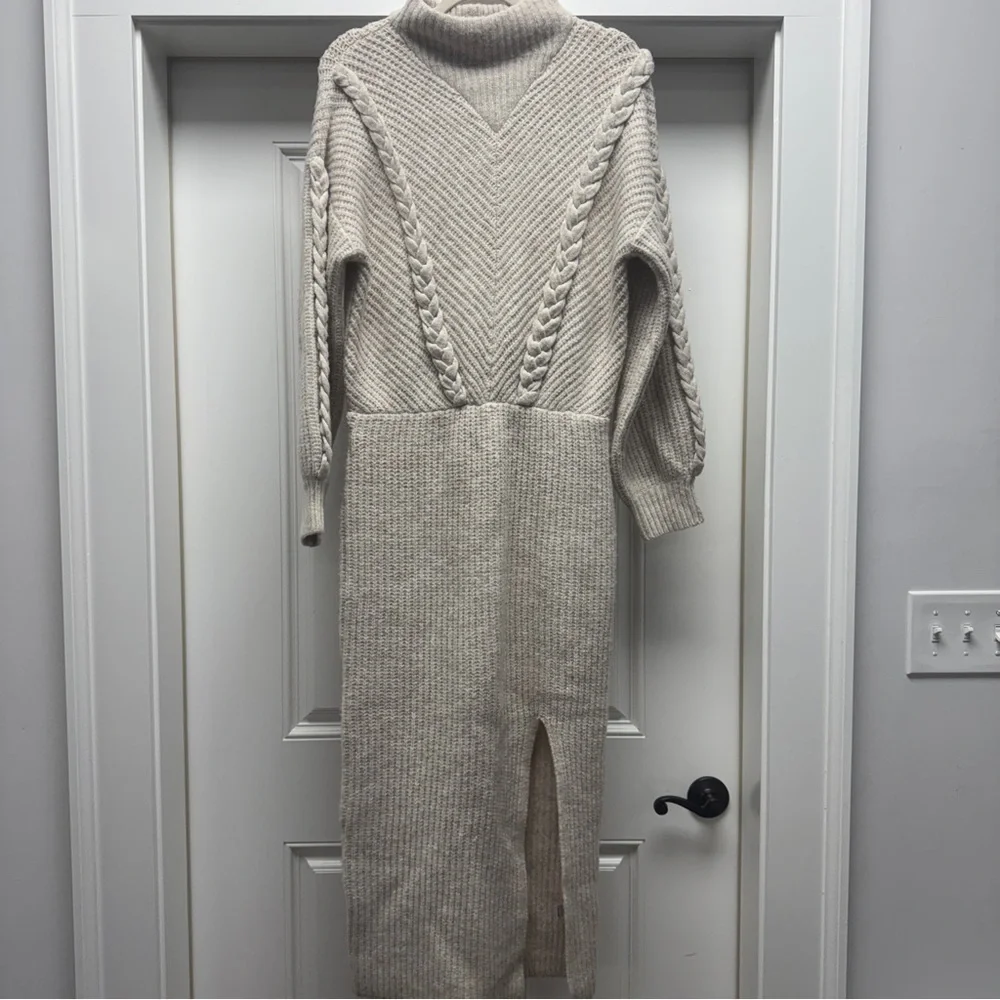 Saylor Cream Cable Knit Angelina Sweater Dress - Picture 6 of 15
